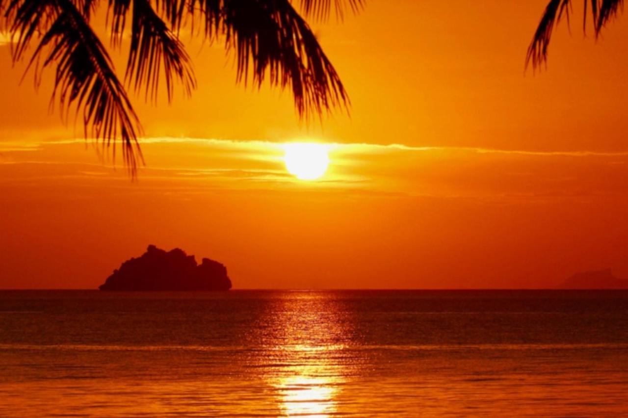 Sibaja Palms Sunset Beach Luxury Villa Taling Ngam-stranden Eksteriør billede